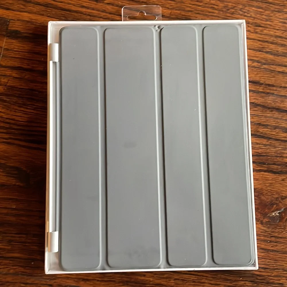 Apple iPad Smart Cover Dark Gray MD306LL/A